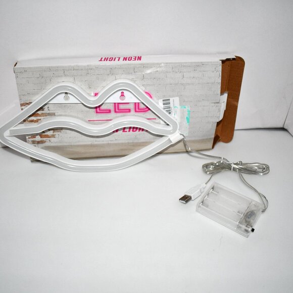 Blue Lips Neon Sign, LED Light Wall Decor, NWT Color: Blue Material: Plastic - Picture 2 of 3
